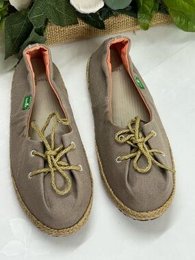Casual Canvas Espadrille Flats - Taupe